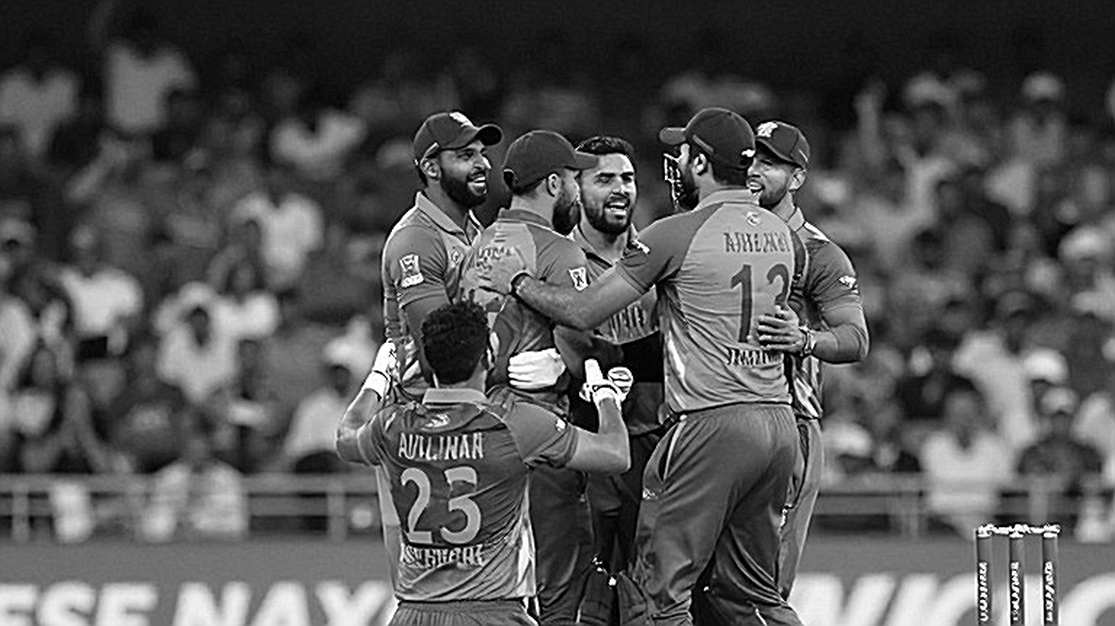 England Bowled Out for 241: Shaheen's New-Ball Spell Broke the Top Order, Duckett's Century Could Only Repair