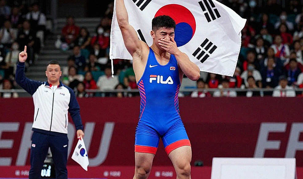 100 Grams and Eight Medals: Indian Wrestling's Ledger After Paris 100 Grams and Eight Medals: Indian Wrestling's Ledger After Paris